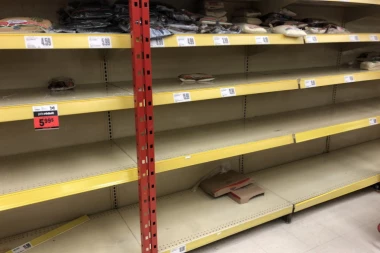 NESTAŠICA I ŠTEDNJA: Veliki pad prodaje prehrambenih proizvoda u Nemačkoj! Rafovi prazni, veliki problemi sa isporukom!