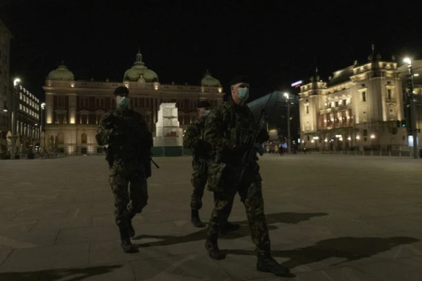 Policijski čas od petka do ponedeljka za celu Srbiju: Evo kad će penzioneri moći u prodavnice!