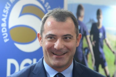 GRANDE DEKI: Stanković donirao respiratore za Srbiju