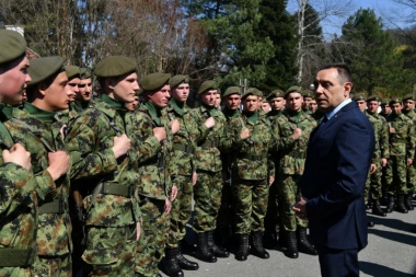 Vulin se zahvalio pripadnicima VS: Bila mi je čast i zadovoljstvo služiti vojsci, državi i narodu