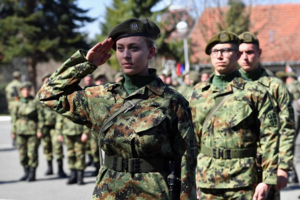 RASPISAN KONKURS ZA UPIS U VOJNE ŠKOLE! Evo do kad je rok za prijavu!