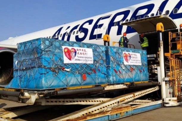 I treći avion poleteo za Kinu po medicinsku pomoć!