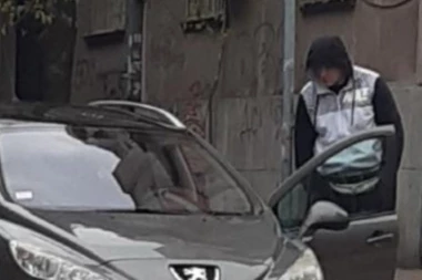 Odlaziš od mene, a dao sam ti sve što tražiš: Sloba šokirao objavom na Instagramu nakon svađe sa Jelenom nasred ulice!