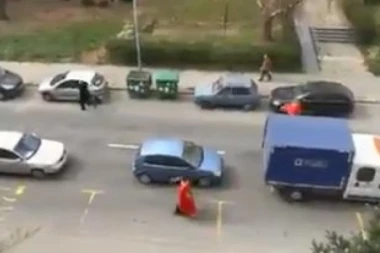 (VIDEO) IŠ, SOTONO: Popovi kade ulice širom Srbije!