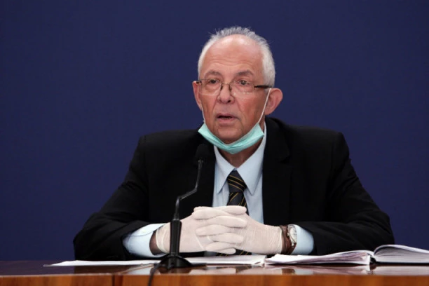 BOŽIĆNA POSLANICA SPC MELEM NA RANU! Kon čestitao Božić pravoslavcima, ali nekog je posebno izvojio!