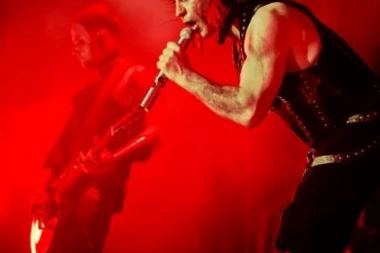 Frontmen grupe Ramštajn zaražen koronavirusom