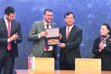 "Linglong" daje ogromnu medicinsku pomoć Srbiji!