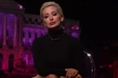 KONAČNO UHVAĆENI: Ovako izgleda NOVI DEČKO Dušice Jakovljević!