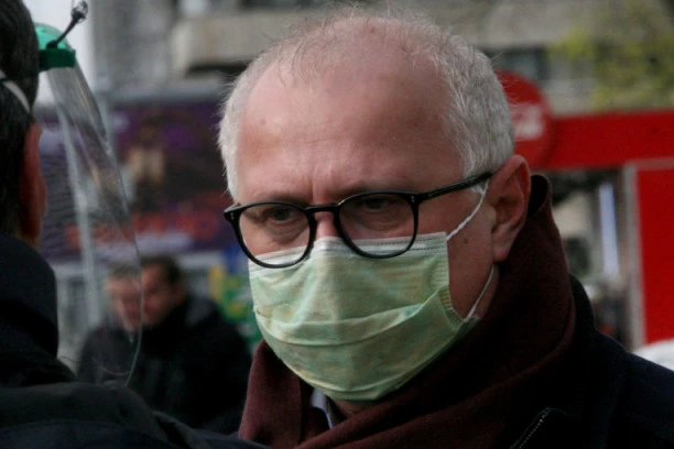 Počela izgradnja zgrade za korisnike "Samačkog bloka" u Kosovskoj Mitrovici: Vesiću posebna zahvalnost jer je izgurao ovaj projekat