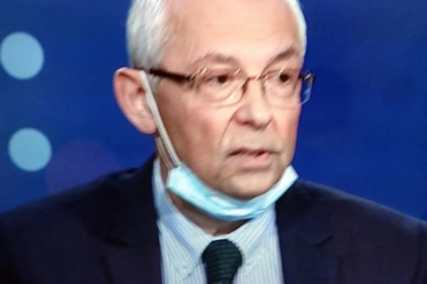 DOKTOR KON UDARIO NA ANTIVAKSERE! POVUKLI SU SE, DOBRO JE! Ako nastavimo ovim tempom, kolektivni imunitet stičemo do maja!