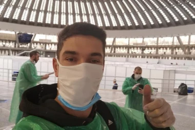 (FOTO) Bravo momak! Srpski odbojkaš i reprezentativac emotivnom porukom poručio: Pobedio sam koronu!