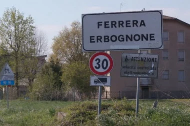 (VIDEO) Prkose ZLU: Meštani malog sela u blizini Milana imuni na KORONU!