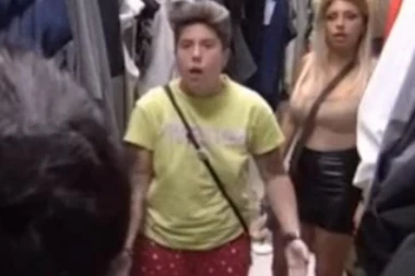 (VIDEO) RASKINI! Nemoj više da me maltretiraš! Matora URLALA u garderoberu zbog Sanje: Poslala joj JEZIVU poruku!