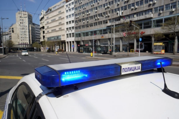 POTUKLI SE ADVOKATI U BEOGRADU: Jedan od vođa protesta povređen