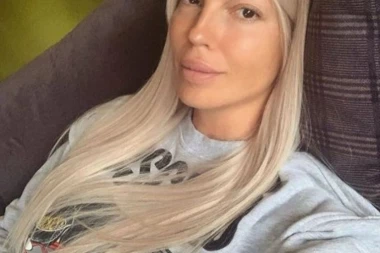 Karleuša kopira pevačice koje su tek kročile na scenu: Isplivala fotka koja sve dokazuje!