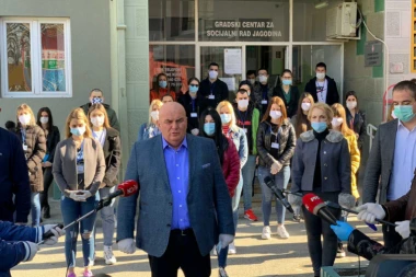 Činimo sve da sprečimo širenje virusa: Ostanete kod kuće, ovo neće još dugo trajati!