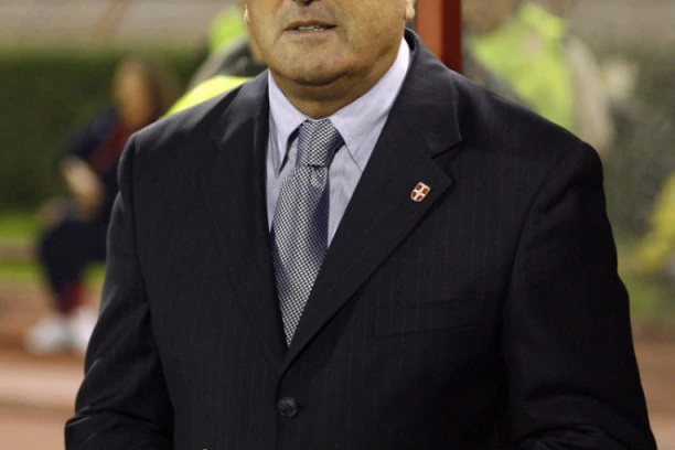 PREMINUO RADOMIR ANTIĆ!