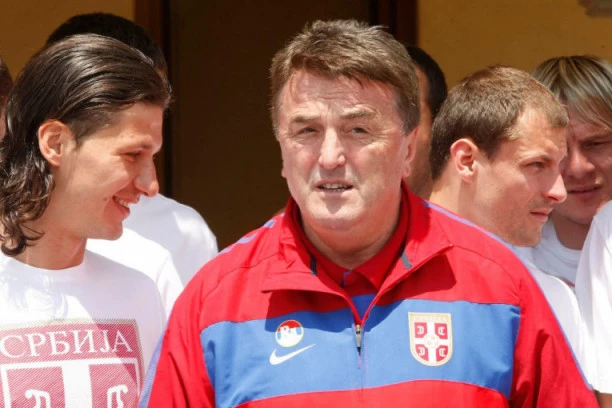 "Mister, bio si jedinstven velikan – neka ti je večna slava"