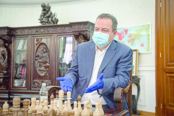 Radićemo i dalje sa Aleksandrom Vučićem! Zajedno ćemo se boriti protiv nosilaca nasilja, ekstremizma i neofašizma