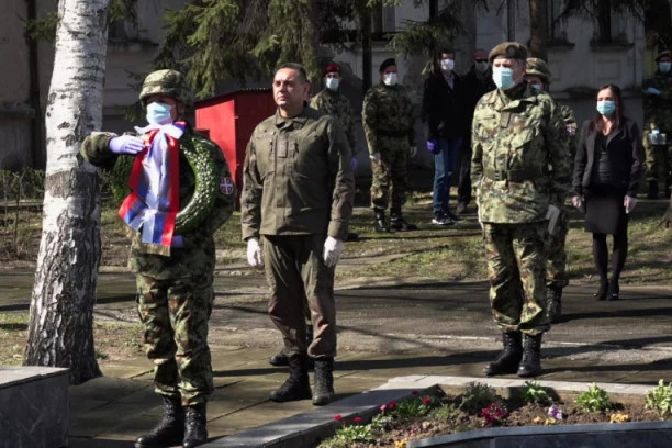 Vulin: Sećamo se onih koji su nam odbranili domovinu na Košarama i na Paštriku