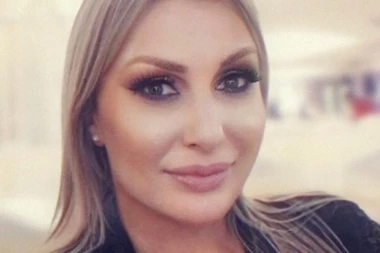 (VIDEO) VELIKI POVRATAK ELME SINANOVIĆ: Pevačica rešila da IZAĐE IZ ILEGALE, NOVI HIT IZLAZI DANAS!