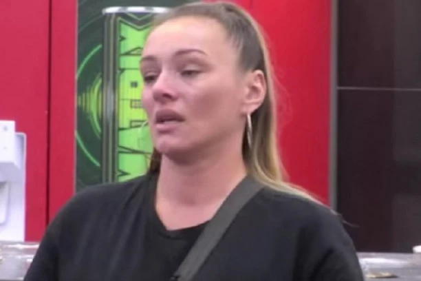 ANABELA NAKON RIJALITIJA PAKUJE KOFERE: Evo gde beži zbog Đoganijevih!