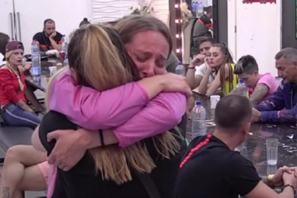 Neću dugo: Anabela uputila potresnu poruku ćerki Luni koja je sada u spoljnom svetu!