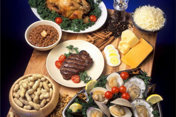 DA LI JE VAŠA KRVNA GRUPA A, B ILI NULTA? Donosimo vam jelovnik kako bi trebalo da se hranite!