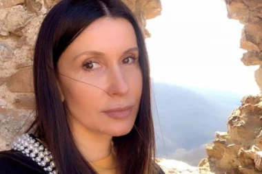 SNEŽANA DAKIĆ VRATILA SE NJEMU: Voditeljka izazvala oduševljenje!