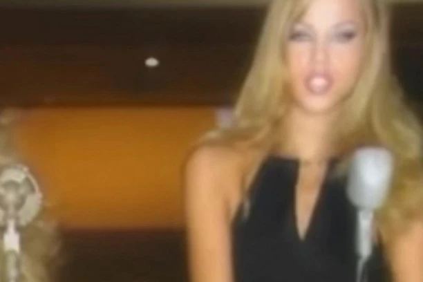 (FOTO) POSLE 20 GODINA LEPŠA NEGO IKAD: Sećate li se Mimi najlepše Modelsice?