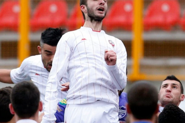 Srpski fudbaler obelodanio: Evo zašto se još uvek igra fudbal u Belorusiji