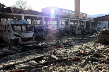 (FOTO) PEPEO I PRAH: Prizor nakon požara u Jagodini ledi krv u žilama!