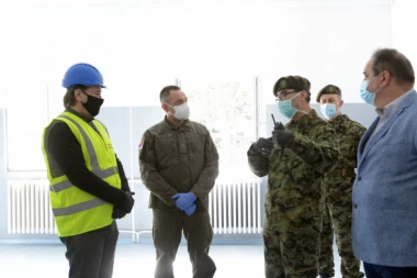 Ministar Vulin: Za 6 dana biće završena izgradnja nove bolnice na Karaburmi!
