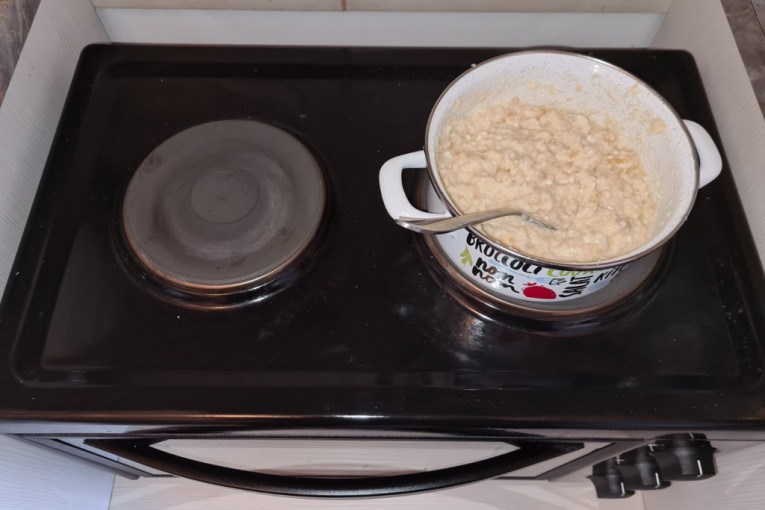 I gotovo - sklonjeno sa vruće ringle