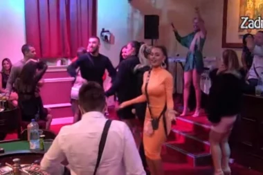 (VIDEO) Otmite joj mikrofon: Luna zgrozila sve kada je zapevala pesmu Mileta Kitića!