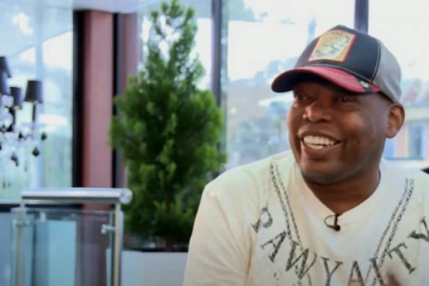 Asprilja zapanjio pričom iz kreveta: Na dobrom seksu mi aplaudira i 12 apostola!