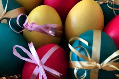 JAJE JE SIMBOL VASKRSENJA, A EVO I KAKO JE POVEZANO S HRISTOM! Crkva kaže jedno, a verovanja je bezbroj!