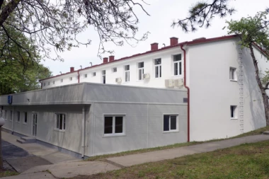 Kovid bolnica na Karaburmi završena tri dana pre roka