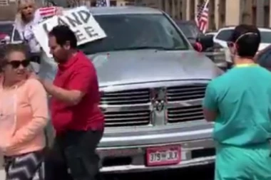 (VIDEO) Pobuna medicinara: Dalje nećeš moći u Denveru!