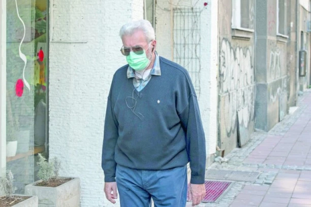 (FOTO) Jedan deka iz Beograda je odlučio da se OVAKO zahvali svom komšiji! Pogledajte šta je uradio!