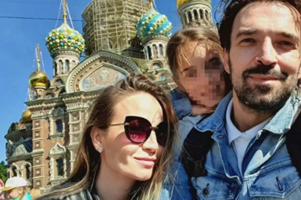 JELENA TOMAŠEVIĆ PROGOVORILA O LJUBOMORI U BRAKU SA IVANOM BOSILJČIĆEM: Pevačica prvi put otkrila detalje odnosa sa suprugom!