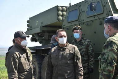 (FOTO) Ministar Vulin: Unapređujemo borbenu gotovost!