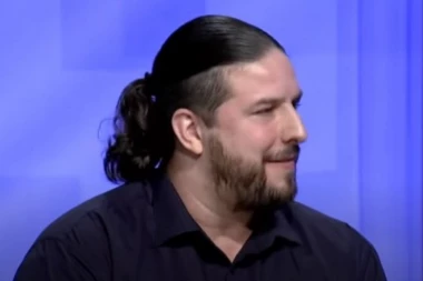 (VIDEO) Bivši košarkaš Zvezde u finalu kviza "Slagalica"!