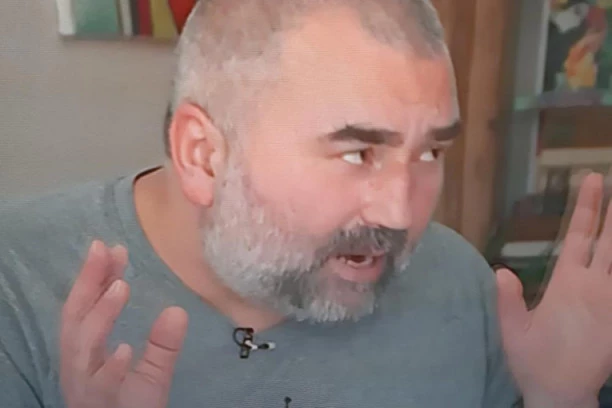 Gori sam batinaš od njega, on treba da me se plaši! Miki Đuričić najstrašnije opleo po Kristijanu i otkrio šta mu se sprema u Zadruzi 4!