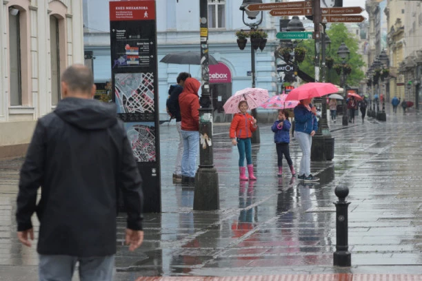 OBLAČNO, ALI SA SUNČANIM INTERVALIMA! Malo lepše vreme u Srbiji tokom dana, popodne kiša!