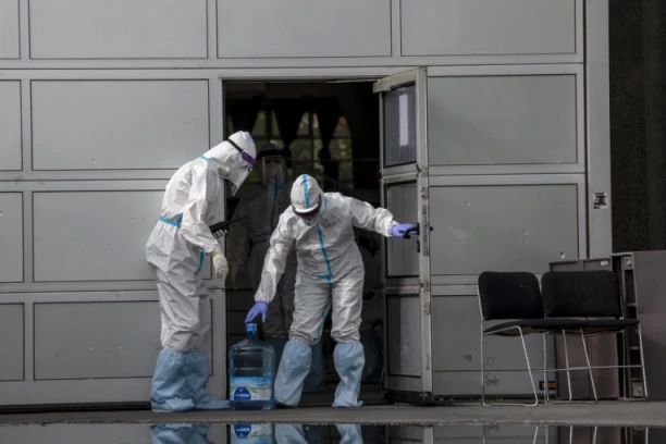 NOVI VIRUS U JOŠ JEDNOJ ZEMLJI: Prvi sumnjivi slučaj majmunskih boginja! SVETU PRETI EPIDEMIJA?!