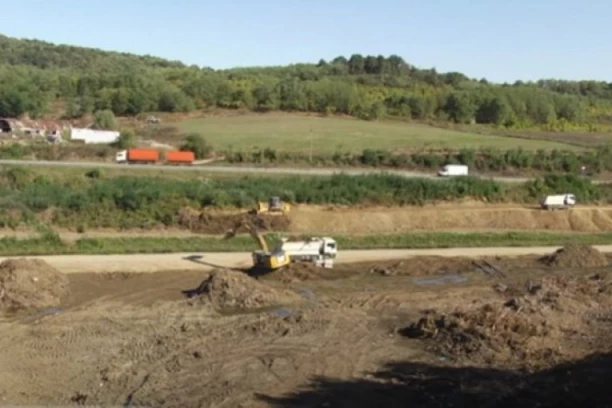 Bageri spremni kao zapete puške! Od sutra kreće izgradnja nove petlje "Bubanj Potok"!