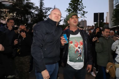 Evo zašto Đilasu smeta vanredno stanje! Jedva dočekali ukidanje da mogu da prave haos po Beogradu