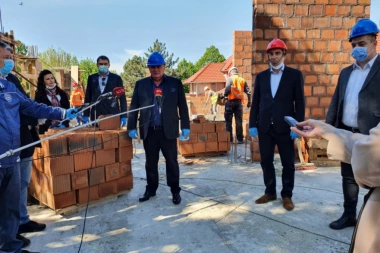 PALMA: MNOGO SAM RADOSTAN KADA SE GRADI NEŠTO ZA DECU JER ONA SU NAŠA BUDUĆNOST