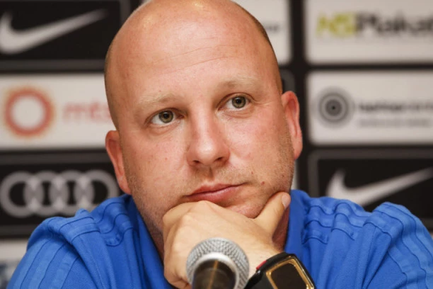 Legendarni ruski teniser stao u odbranu Marka Nikolića!